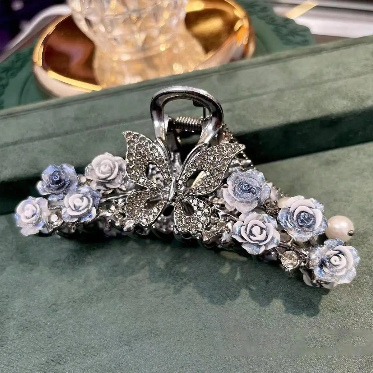 1pc Women's Blue Fairy Orchid Ringflower Water Diamond Butterfly Fashion Style Grip Clip Pan Hair Shark Clip Hair Accessories