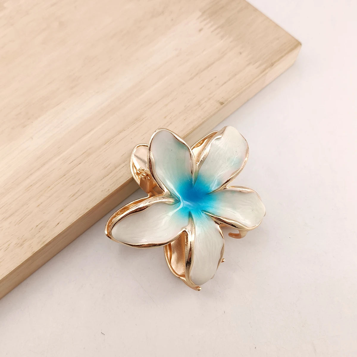 3/6 Pcs Alloy Flower Hair Claw Clips for Women Beach Holiday Hair Claw Stylish Shopping Headwear Female Hair Accessory