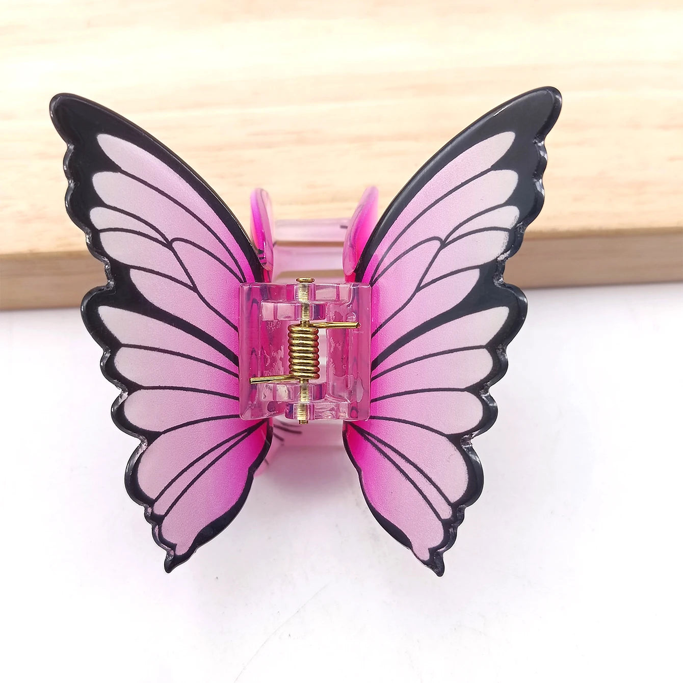 Simulation Butterfly Hair Claw Acrylic Claw Clip Temperament Grab Hair Clips for Girls Ins Trendy Hair Accessories Gift