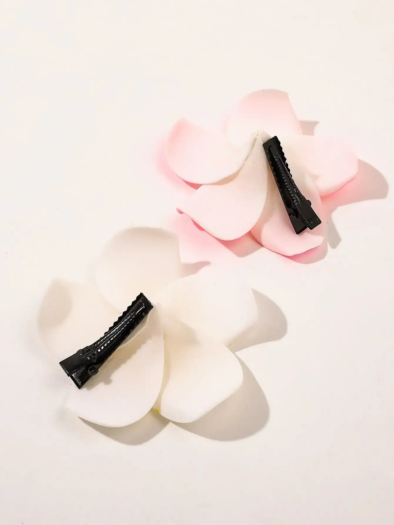 2pcs Boho Style Oversized Faux Flower Hair Clip Set, Elegant Beach Side-Bang Decor Headpieces Claw Clips Hair Claws Hair Barrettes, School Stuff, Pink Hair Clips, Vacation Outfits Woman, Girly, Hair Accessories, Valentines Ac
