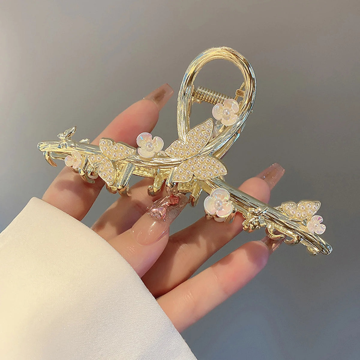 Elegant Butterfly Hair Claw Clips Gold Color Alloy Hairpins Side Clips Pearls/Rhinestone Butterfly Flower Designs Hair Jewelry