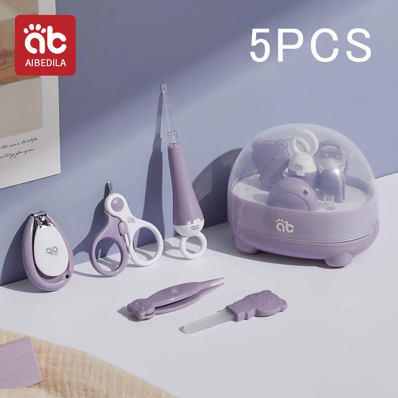 Newborn Baby Nail Scissor Baby Nail Care Tool Kid Safe Portable Nail Clipper Trimmer Tweezer with Box Children Manicure Kit