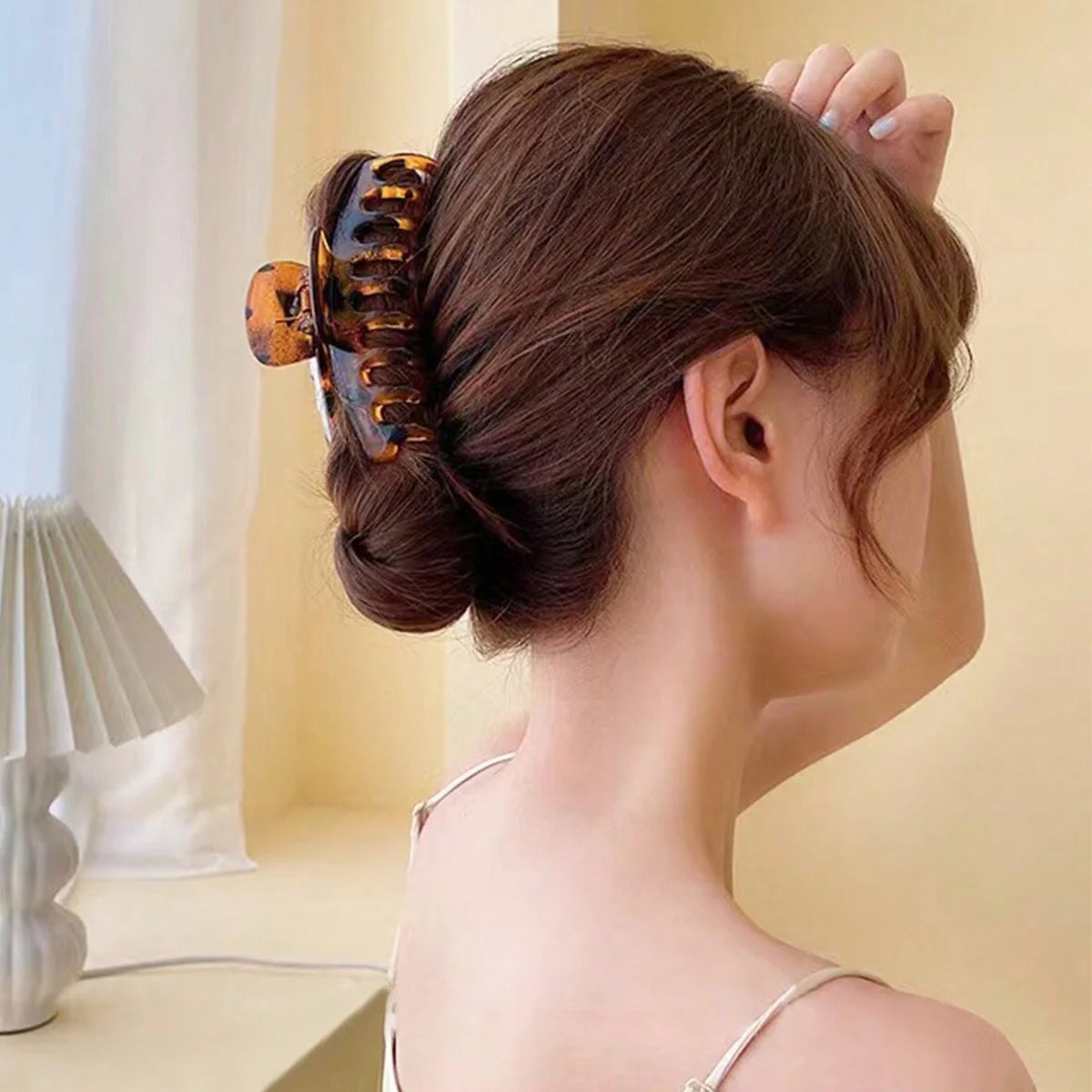 4PCS women's multi-color resin flower simple and fashionable French elegant hair clip