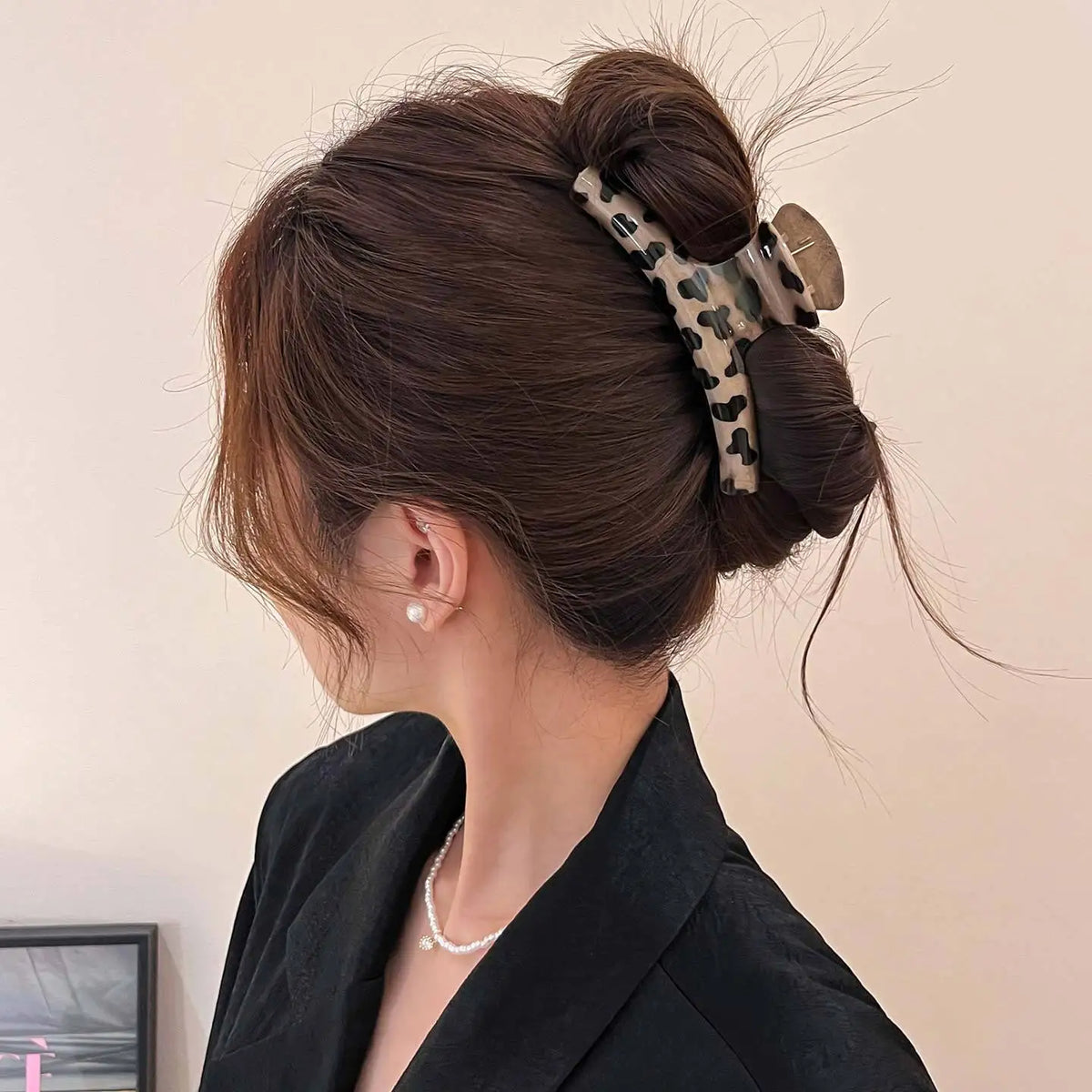 Korean Large Size Acrylic Dragon Bone Shark Hair Clip French Style Polka Point Arc Back of Head Hair Claw Clamp Hair Accessories