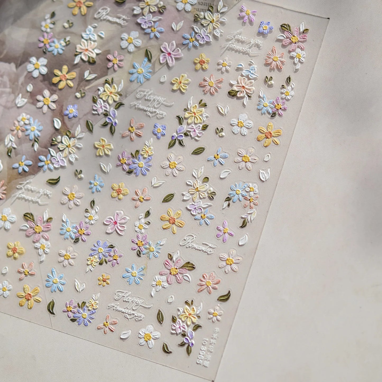 Wild Daisy Crystal Diamond Nail Sticker 5D Adhesive Flower Trendy Nail Art Stickers DIY Nail Art Decorations 3D Manicure Decals