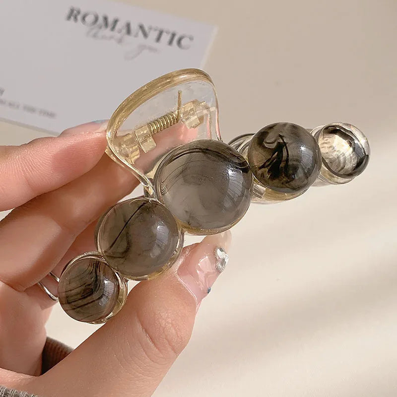 Big Pearls Acrylic Hair Claw Clips Korea Elegant Planet Sweet Hairpins Makeup Hair Styling Barrettes for Women Hair Accessories