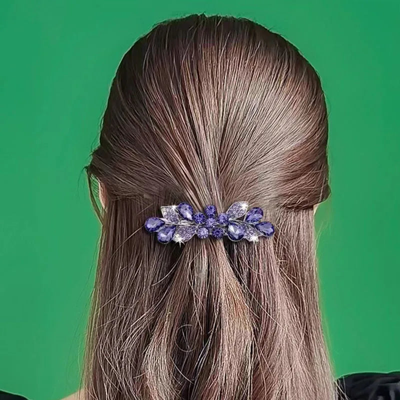 2025New Small Korean version elegant temperament rhinestone half zip mom style hair clip