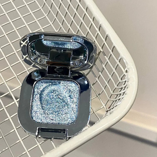 HERORANGE Square Single Highlighter Powder, Creamy Soft Texture, Radiant Pearl Pigment, Long-lasting Glow, Intense Color Payoff
