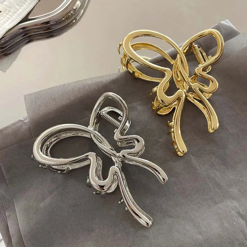 Fashion Silver Color Hollow Butterfly Hair Claw for Women Simple Metal onytail Shark Clip Hair Crabs Headwear Hair Accessories
