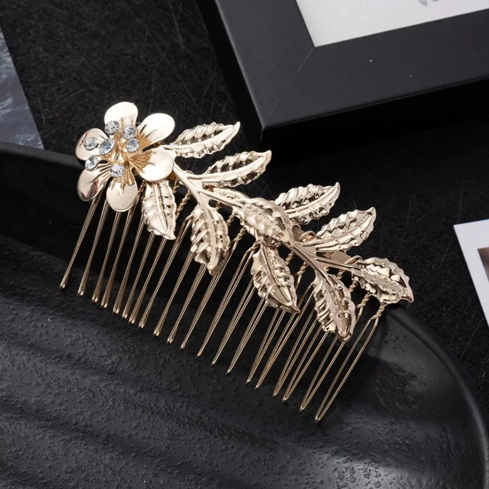 Metal Butterfly Hair Comb For Women Vintage Bridal Hair Clips Pins Bride Hairstyle Fashion Wedding Hair Accessories