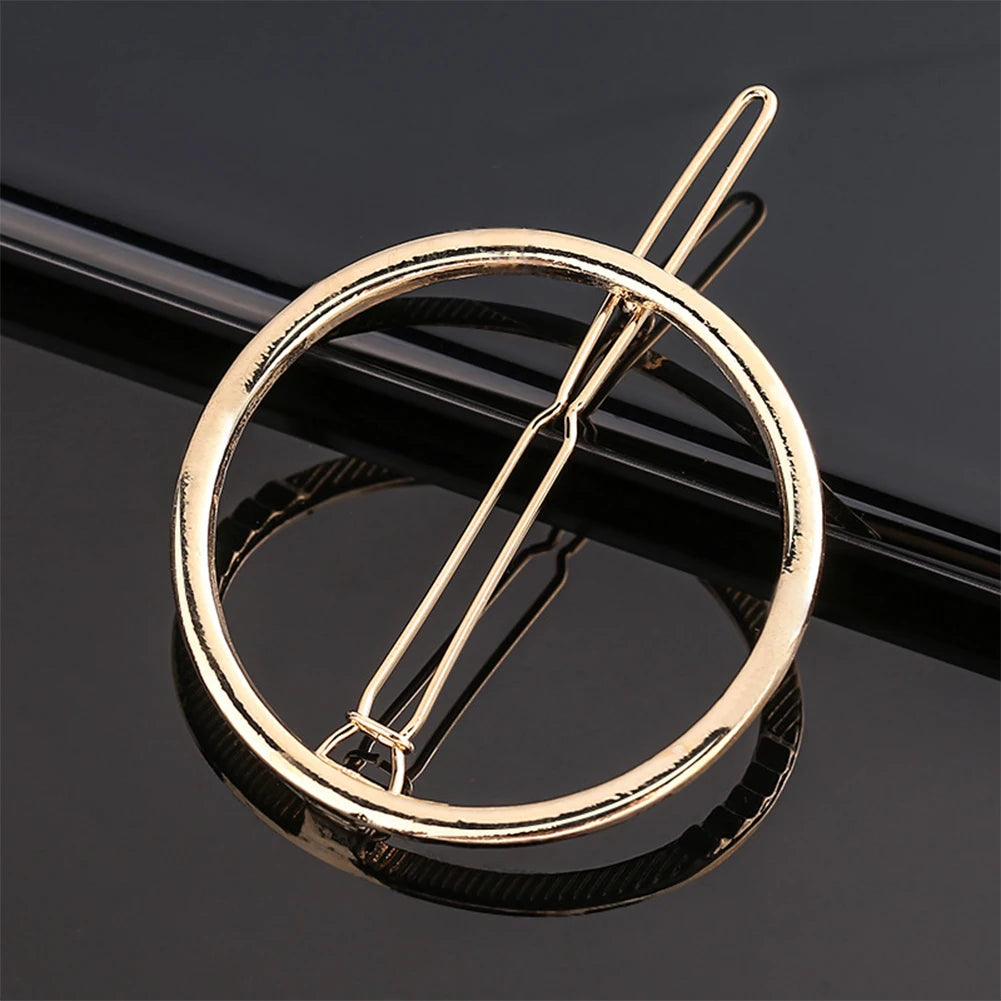 Triangle Moon Hairpin Fashion Women Metal Frog Clip Word Clip Elegant Star Round Barrette Alloy for Ladies Hair Accessories