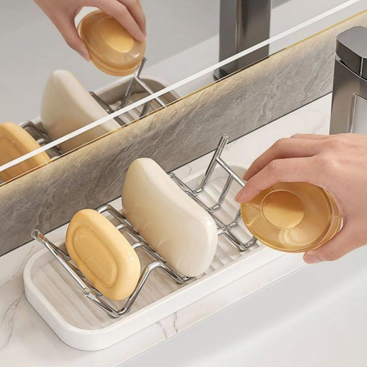 Wavy Soap Dish for Shower, Stainless Steel Shampoo Bar Holder with Removable Drip Tray, Self Draining Quick Dry Bar Soap Holder