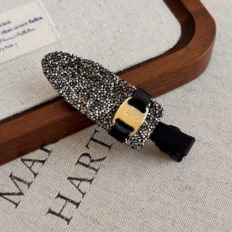 Ultra-Shimmering Luxury-Chic Rhinestone Hair Clip New Arrival: Premium Hair Accessory High-End Fashion Clip
