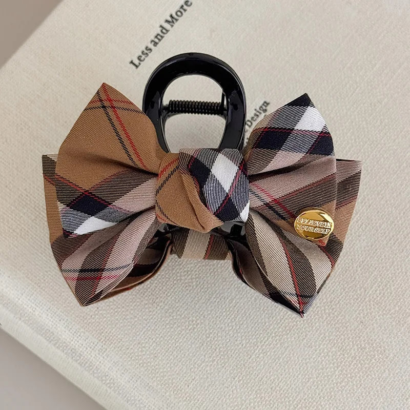 Classic British-Style Fabric Hair Clip with Vintage Plaid Bow Luxury Shark Clip Hair Accessory for Updos