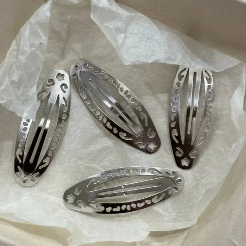 Vintage Hollowed Out Pattern Hair Clips Y2K Geometric Silver Oval Snap Hairclips Punk Metal Side Hairpin Korean Hair Accessories