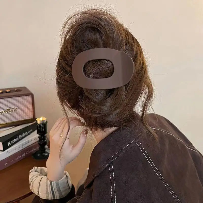 Fashion Duck Beak Clip Hair Clip for Woman Hair Accessories Korean Elegant Autumn Winter Matte Solid Color Large Shark Hairpin