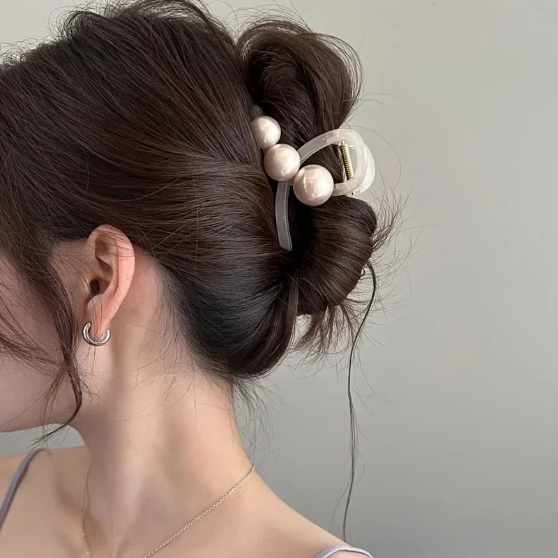 1pc Elegant Vintage-Inspired Pearl Hair Claw Clip for Women - High-Quality Acrylic Shark Clip with Imitation Pearls,Secure Hold