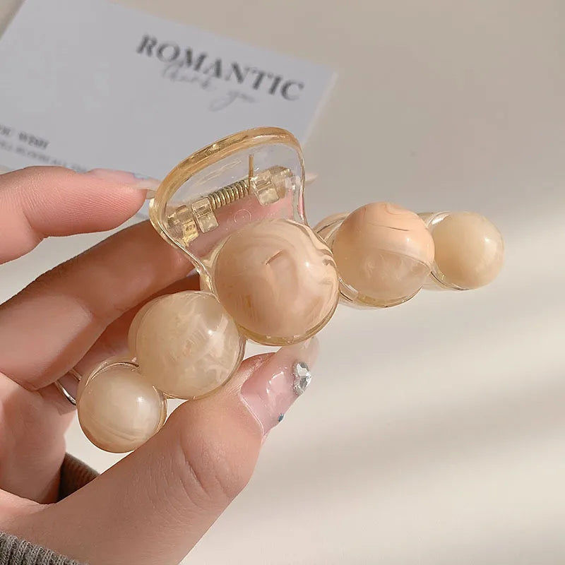Big Pearls Acrylic Hair Claw Clips Korea Elegant Planet Sweet Hairpins Makeup Hair Styling Barrettes for Women Hair Accessories
