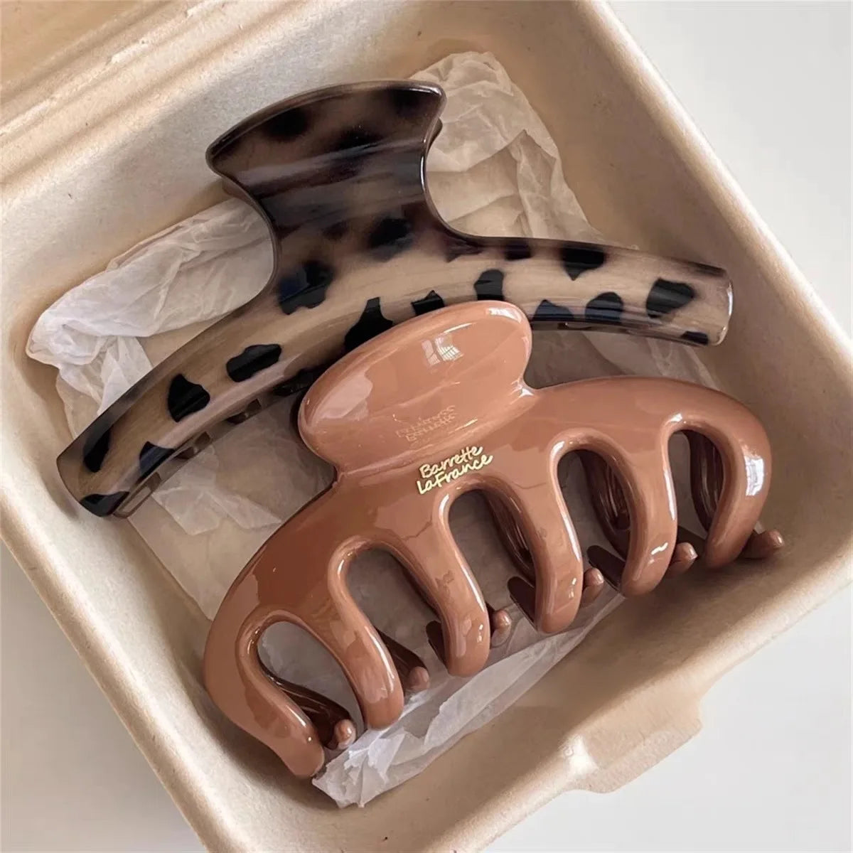 Korean Large Size Acrylic Dragon Bone Shark Hair Clip French Style Polka Point Arc Back of Head Hair Claw Clamp Hair Accessories