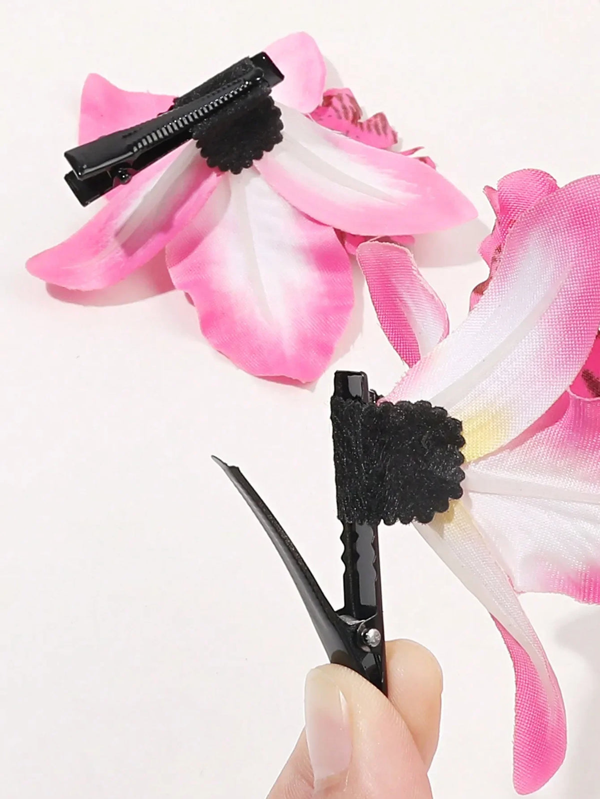 2pcs Boho Style Oversized Faux Flower Hair Clip Set, Elegant Beach Side-Bang Decor Headpieces Claw Clips Hair Claws Hair Barrettes, School Stuff, Pink Hair Clips, Vacation Outfits Woman, Girly, Hair Accessories, Valentines Ac