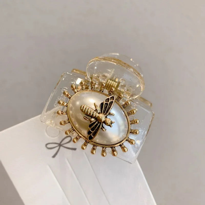 Retro Hairpins Antique Bronze Color Bee Charms Hair Claw Clips Bang Hair Clips Luxury Pearl Hairgrips Headwear Accessories Gifts